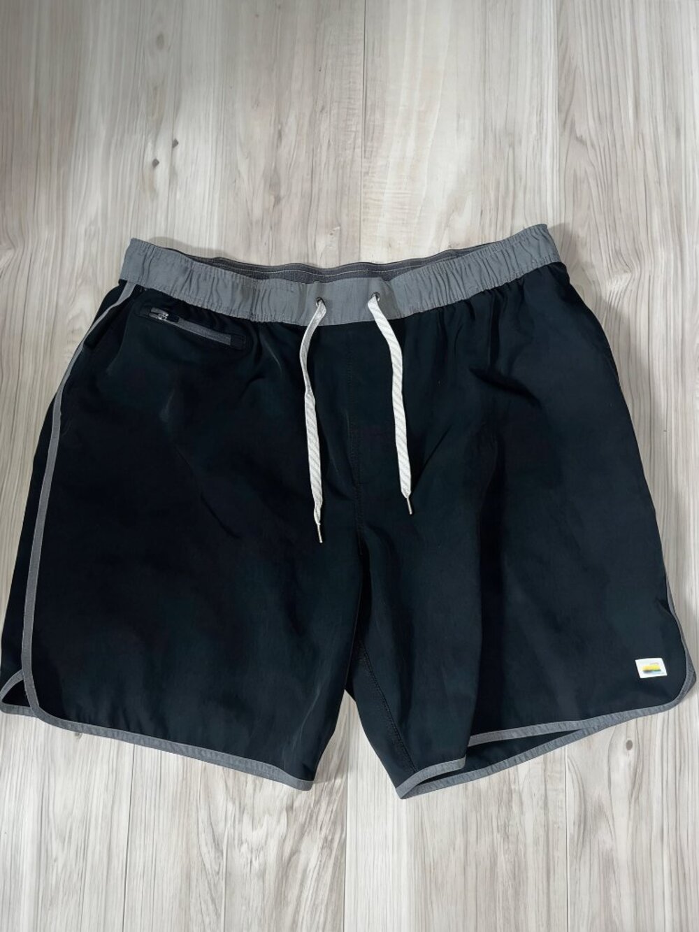 Vuori Men Shorts